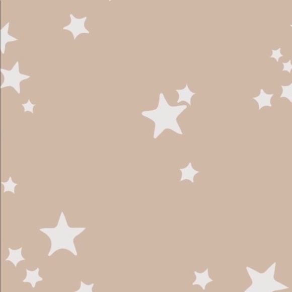 Meet your Posher, Macey - Picture 1 of 1